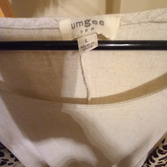 Large Tunic - Picture 2 of 4